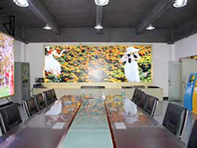 室內LED顯示屏